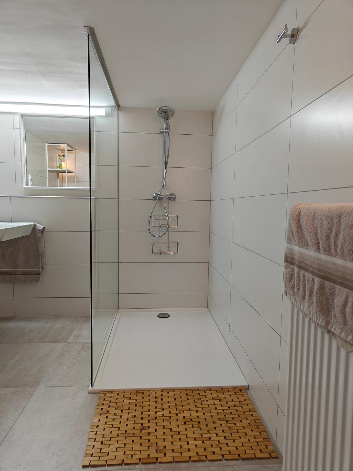 "Goldbergsee Apartment" - Im Vorort Von Coburg Mit Parkplatz & Terrasse, Ferienwohnung المظهر الخارجي الصورة